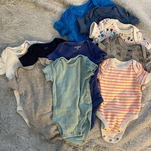Carter’s Newborn Size Short Sleeve Bodysuit Bundle